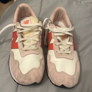 New balance shoes